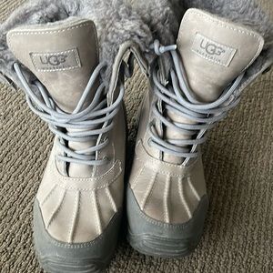 UGGs vibram waterproof grey boots